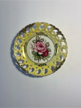 Vtg Royal Sealy China Reticulated Saucer Plate Yellow Lusterware Rose Japan 6”